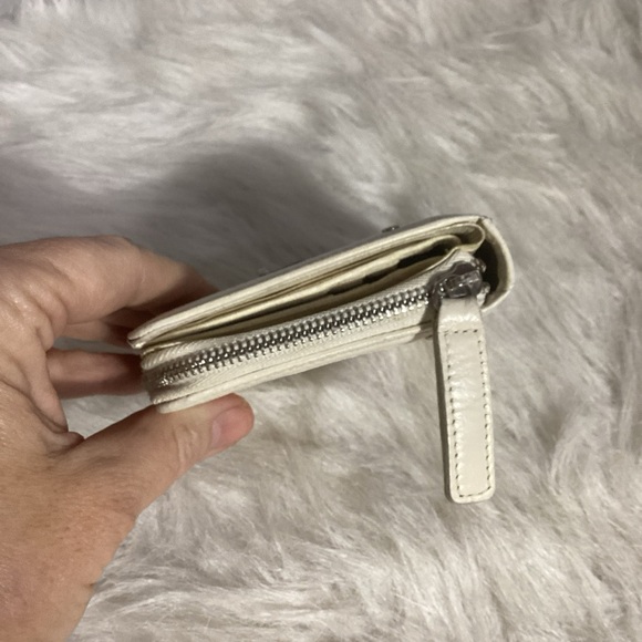 SOLD…..Burberry Blue Label Nova Check Bicolor Canvas/ Patton Leather Mini Wallet - Picture 7 of 15